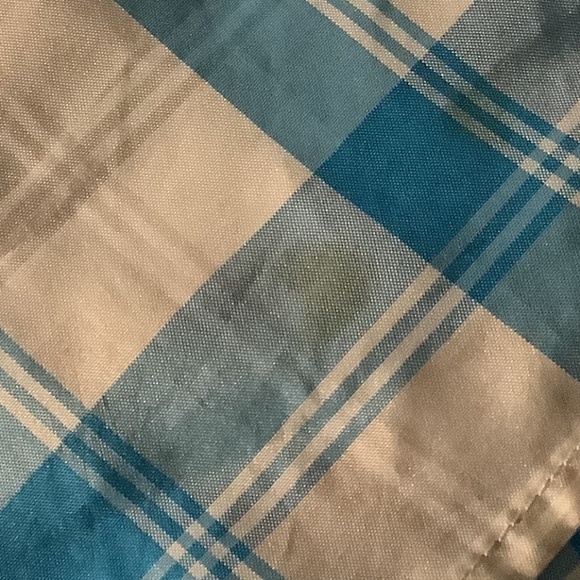 Under armour button up - Picture 4 of 4